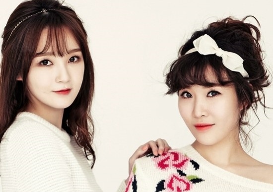 Davichi Donates Food to Children in Need Davichi Donates Food to Children in Need