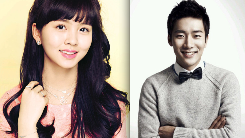 Kim So Hyun and Seo Kang Jun Smile for the Camera Kim So Hyun and Seo Kang Jun Smile for the Camera