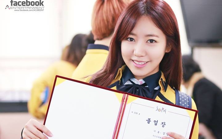 A Pink’s Namjoo Has Graduated High School! A Pink’s Namjoo Has Graduated High School!