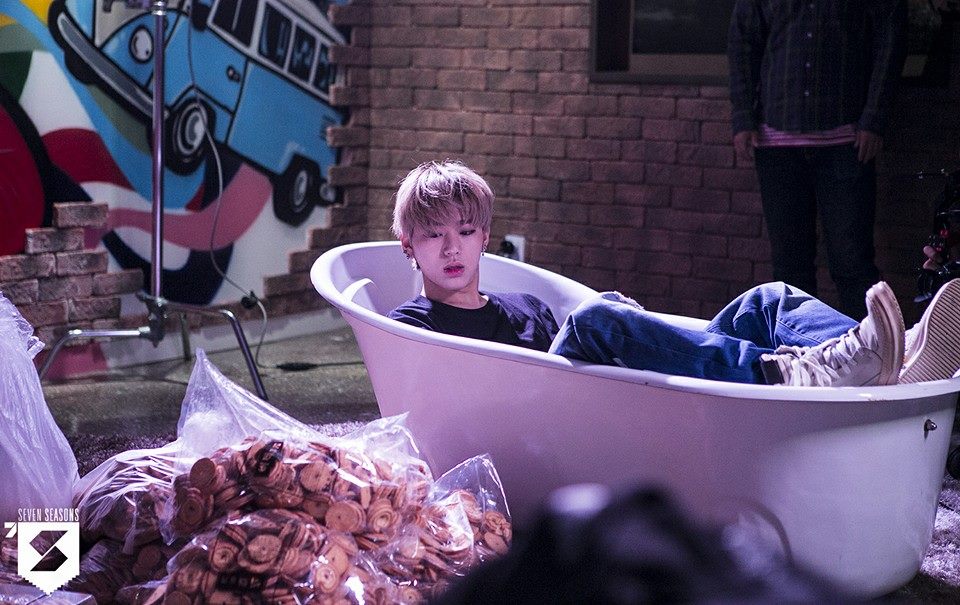 Block B�s Zico Drops Music Video for Solo Debut &quot;Tough