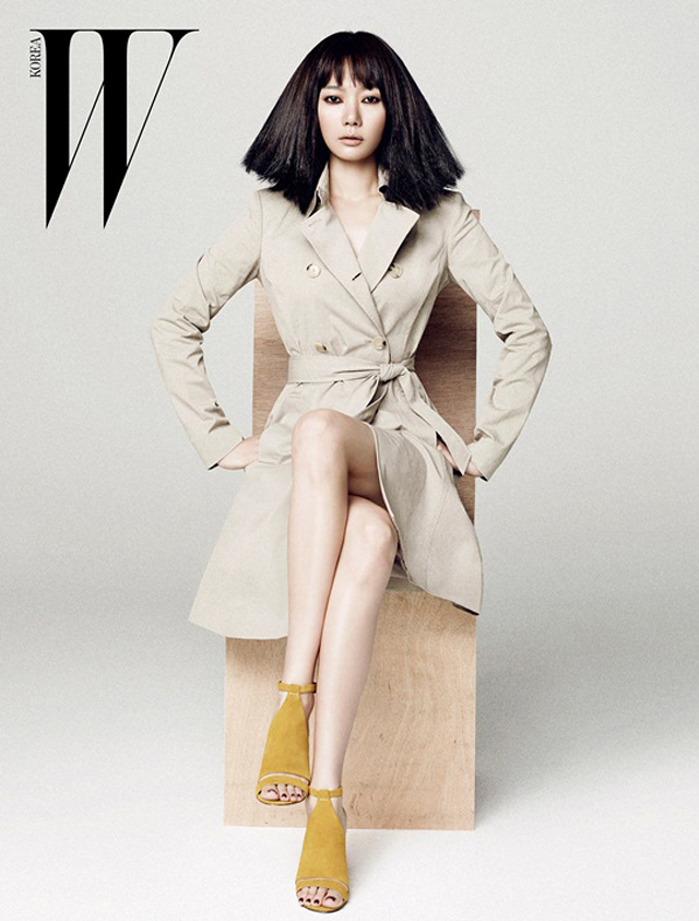 Bae Doo Na Looks Chic on the Pictorial for 