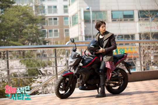 cyrano dating agency trailer Cyrano agency - the cyrano agency is a dating agency which helps people who can't date to have a love life the agency staff try helping their clients without being noticed. cyrano dating agency trailer Cyrano agency - the cyrano agency is a dating agency which helps people who can't date to have a love life the agency staff try helping their clients without being noticed.