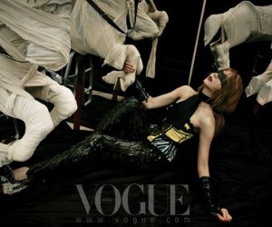 Uee is a Mature, Mysterious, Sexy Vixen in “Vogue Korea” Photo Shoot Uee is a Mature, Mysterious, Sexy Vixen in “Vogue Korea” Photo Shoot