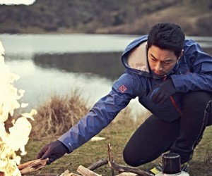 Joo Jin Mo Shows Off His Rugged Good Looks for Salomon’s F/W 2013 Advertisement Campaign Joo Jin Mo Shows Off His Rugged Good Looks for Salomon’s F/W 2013 Advertisement Campaign