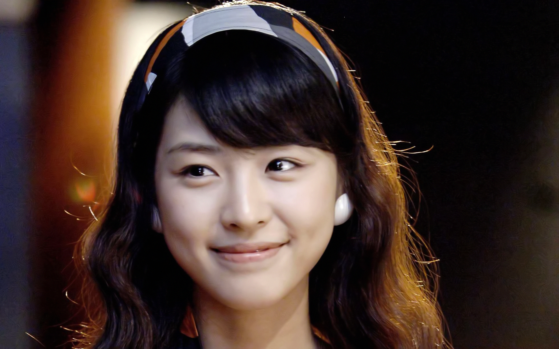 Lee Yeon Hee Looks Like a Goddess for Harper's BAZAAR | Soompi