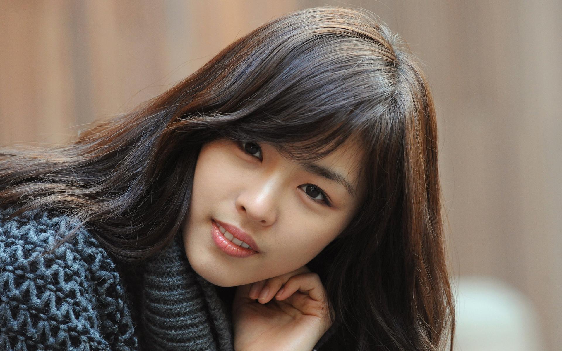 lee yeon hee