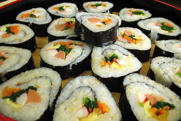 The delicious rolls of kimbap. Photo credit: Wikipedia common photos