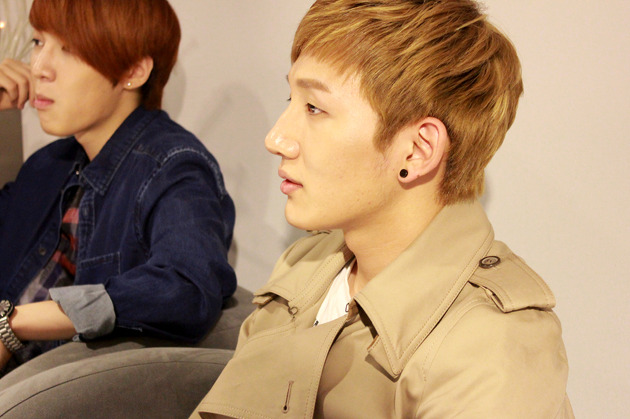 kim hyun woo dickpunks joins reality show share house kim hyun woo dickpunks joins reality show share house