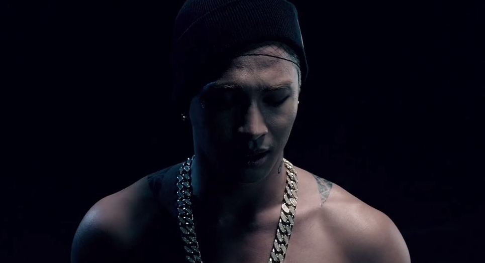 The Song That Won t Die Taeyang s Eyes Nose Lips Gets A New 