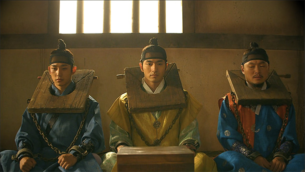 three-musketeers-10-in-jail