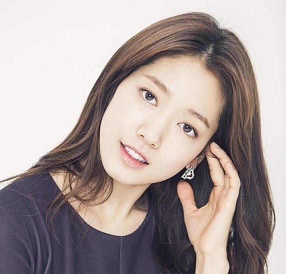 Park Shin Hye Talks about Lee Jong Suk and Her Favorite 