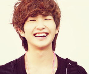 Vote! Who Has the Best Eye Smile in K-pop? Vote! Who Has the Best Eye Smile in K-pop?