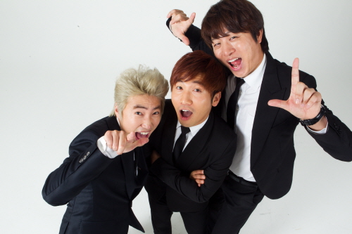 Jang Dong Min, Yoo Se Yoon, and Yoo Sang Moo Officially