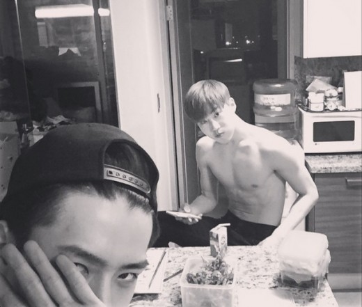 suho-shirtless.jpg?s=900x600&e=t