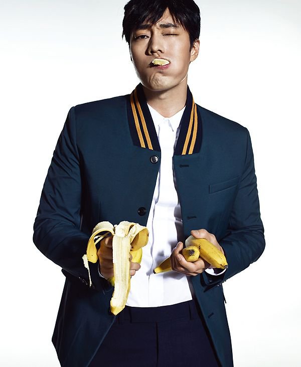 so ji sub cameo warm and cozy so ji sub is smolderingly sexy for esquire soompi so ji sub cameo warm and cozy so ji sub is smolderingly sexy for esquire soompi