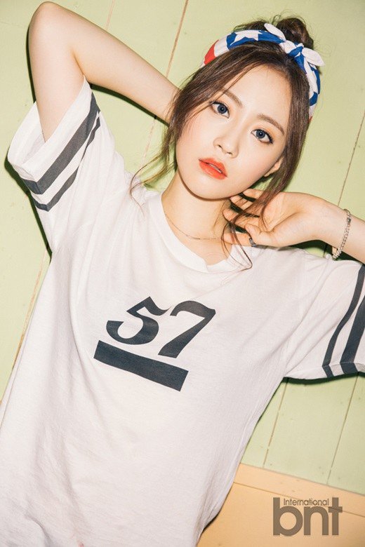 kara youngji reveals her ideal type pictorial kara youngji reveals her ideal type pictorial