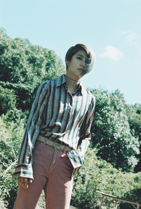 f(x) Reveals Amber's Teaser Pictures for “4 Walls” Comeback | Soompi